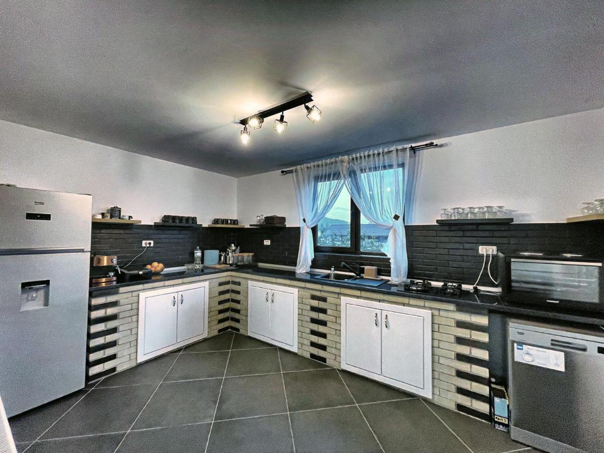 Casa Din Podirei Villa Capu Cîmpului Dış mekan fotoğraf
